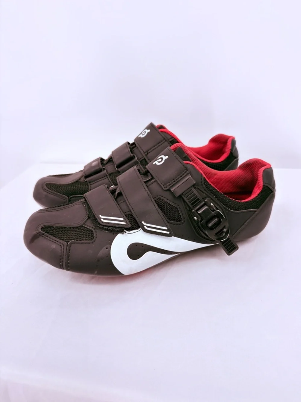 Peloton Cycling Shoes Size 42 EU Black Red Clip-In Spin Bike Shoes Delta Cleats